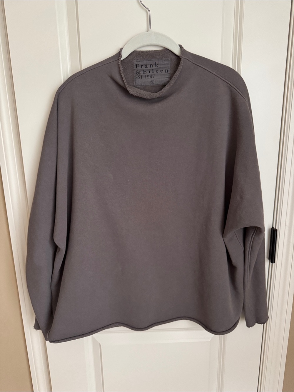 Frank & Eileen Effie Pullover
